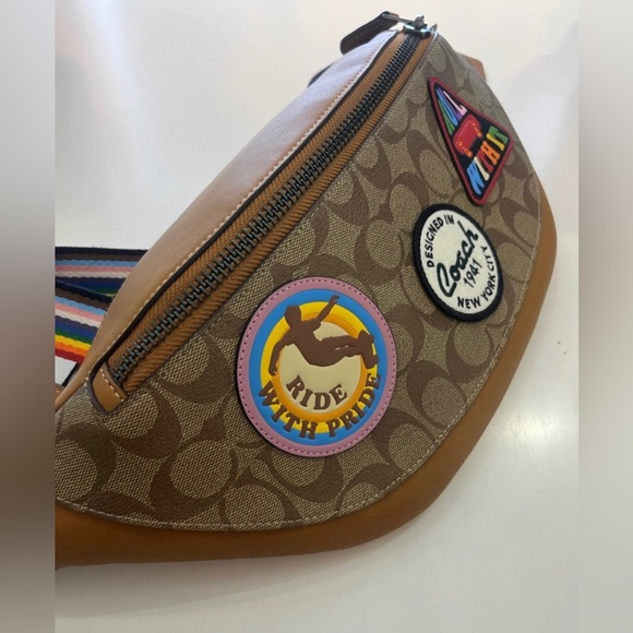 NWT Coach Outlet Warren Belt Bag In Signature Canvas With Trompe L'oeil Print - Picture 4 of 8